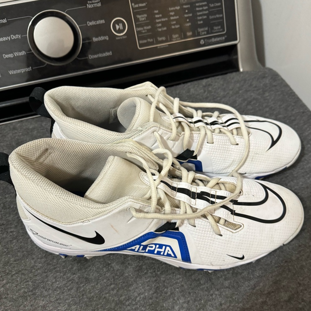 Men’s Nike Alpha Menace Cleats - Used